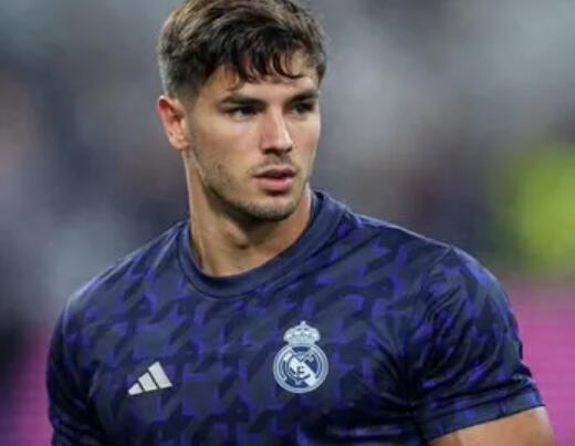 多多28-皇马今夏或清洗多名球员，阿拉巴马德里生涯或终结|卡瓦哈尔|吕迪格|塞瓦略斯|罗德里戈·埃尔南德斯·卡斯坎特|亚历山大-阿诺德_新浪体育_新浪新闻