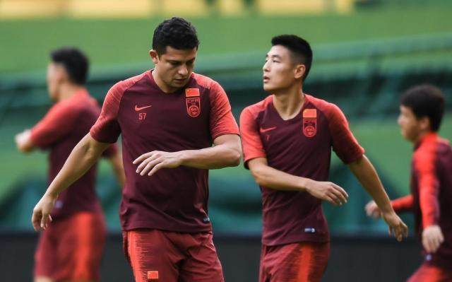 28圈-12强身价日本队高居第一 国足2285万欧列第6位